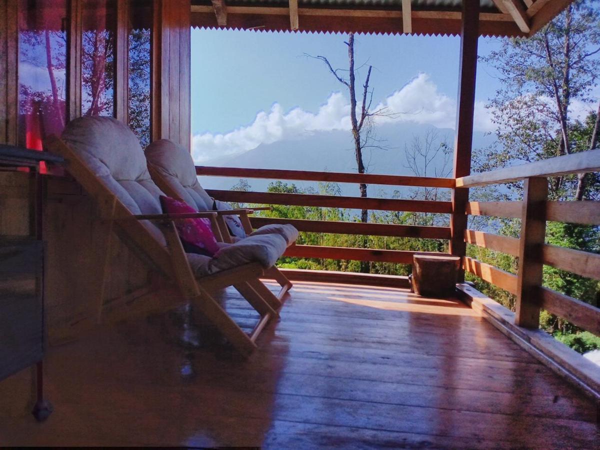 Log Cabin In The Woods Bed & Breakfast Gangtok Dış mekan fotoğraf