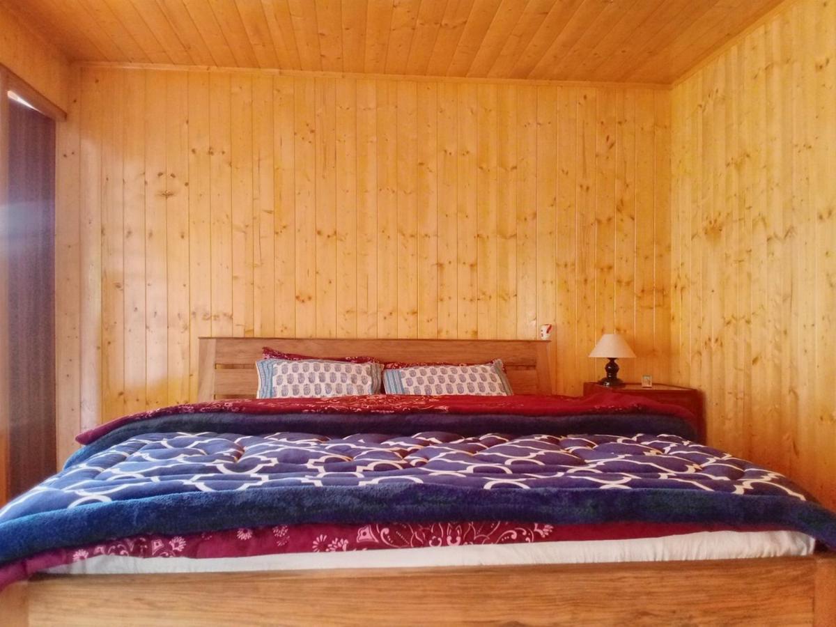 Log Cabin In The Woods Bed & Breakfast Gangtok Dış mekan fotoğraf