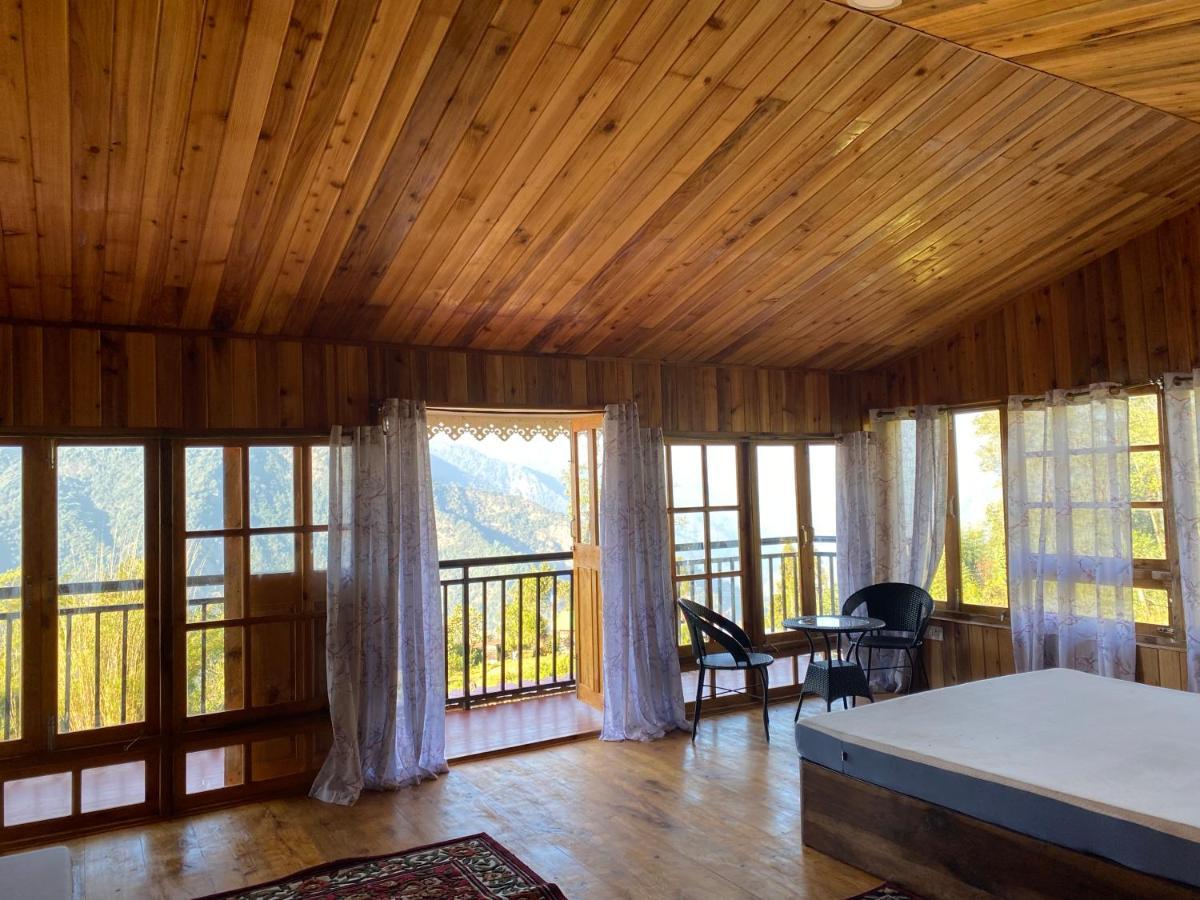 Log Cabin In The Woods Bed & Breakfast Gangtok Dış mekan fotoğraf
