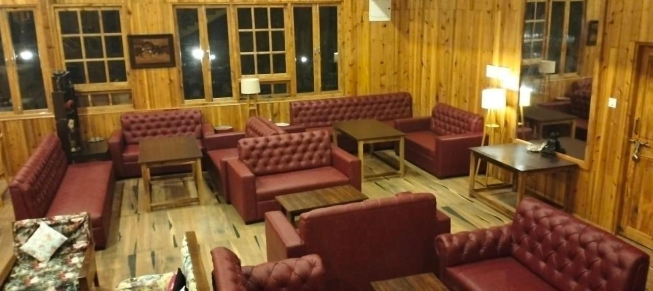 Log Cabin In The Woods Bed & Breakfast Gangtok Dış mekan fotoğraf